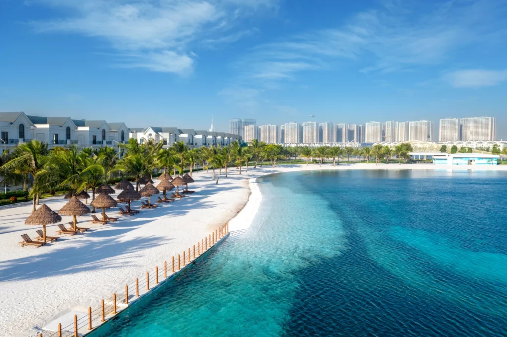 Biển hồ nước mặn Vinhomes Ocean Park