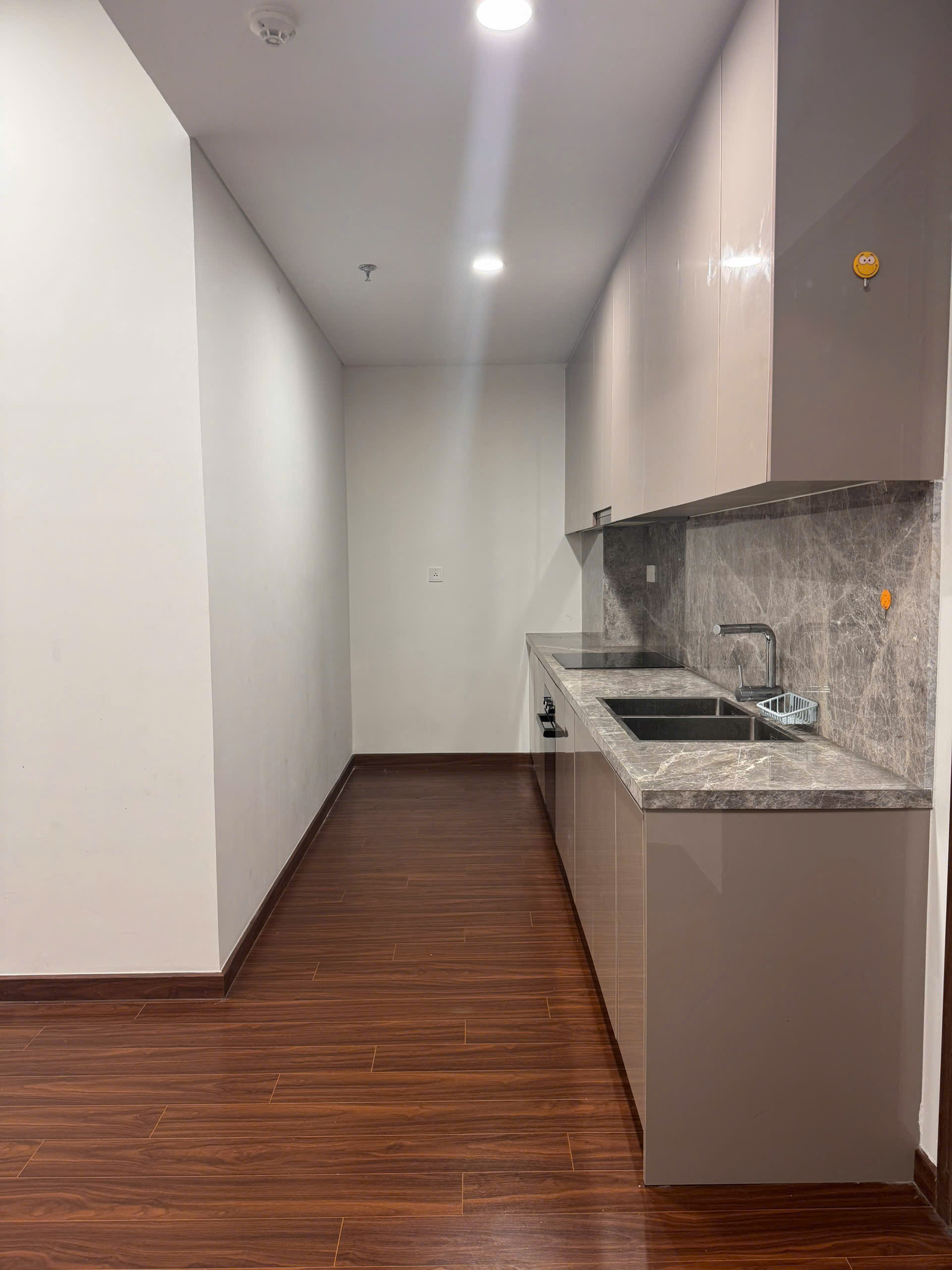 Cho Thuê Căn Hộ 2PN 2WC NB CĐT Tại Masteri Watefront Chỉ Với 9.5tr/th Cho Thuê Căn Hộ 2PN 2WC NB CĐT Tại Masteri Watefront Chỉ Với 9.5tr/th