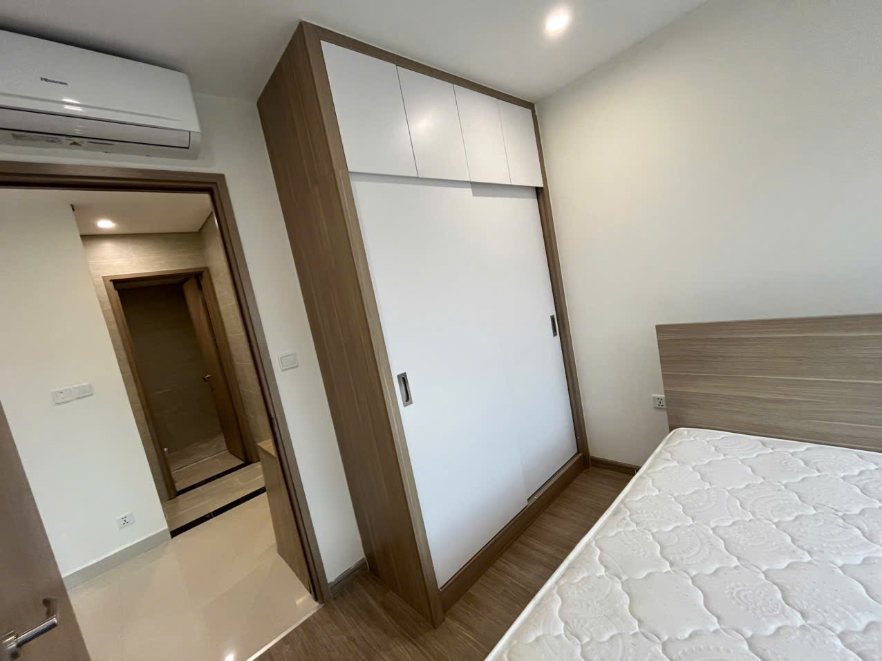 Cho Thuê Căn Hộ 2PN 1WC Gần Full Đồ – Tòa S2.17 Vinhomes Ocean Park, chỉ 7 triệu/tháng Cho Thuê Căn Hộ 2PN 1WC Gần Full Đồ – Tòa S2.17 Vinhomes Ocean Park, chỉ 7 triệu/tháng