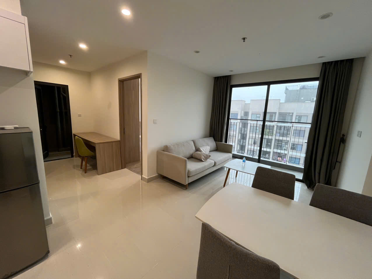 Cho Thuê Căn Hộ 2PN 1WC Gần Full Đồ – Tòa S2.17 Vinhomes Ocean Park Cho Thuê Căn Hộ 2PN 1WC Gần Full Đồ – Tòa S2.17 Vinhomes Ocean Park