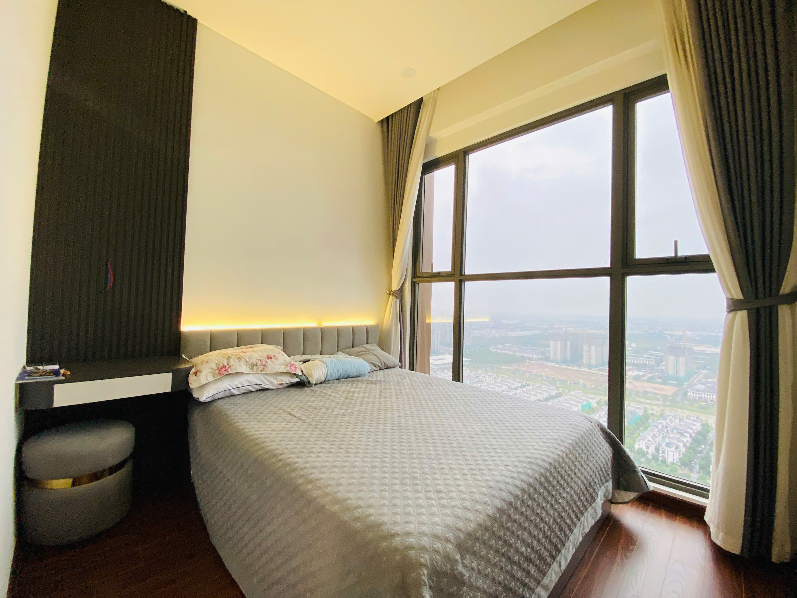 Cho Thuê Căn Hộ 2 Phòng Ngủ 2 Vệ Sinh View Triệu Đô Tại Masteri Waterfront – Chỉ 13 Triệu/Tháng Cho Thuê Căn Hộ 2 Phòng Ngủ 2 Vệ Sinh View Triệu Đô Tại Masteri Waterfront – Chỉ 13 Triệu/Tháng