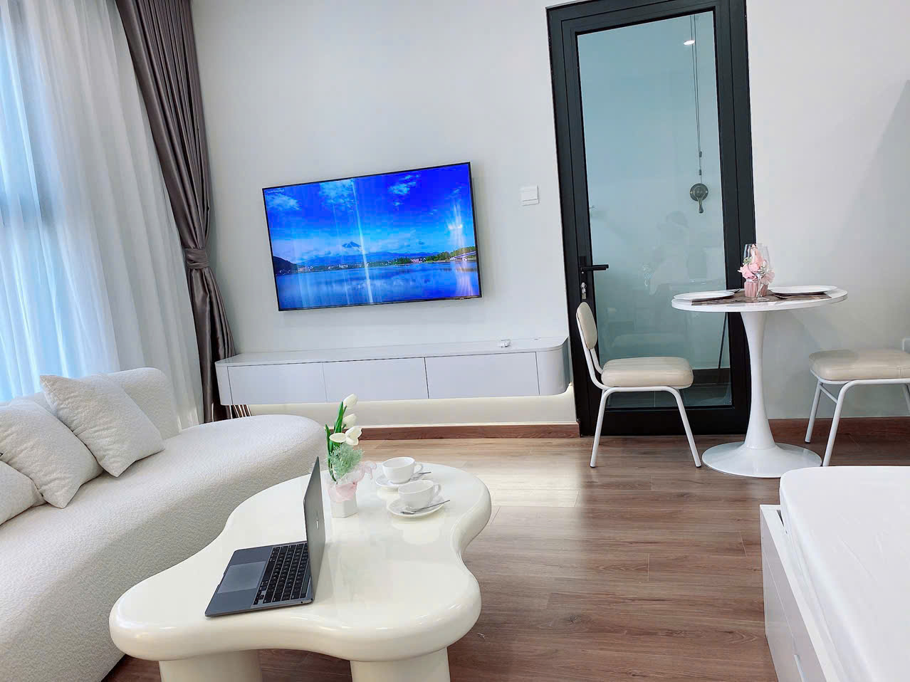 Cho-thue-homesty-smart-city 4 Cho Thuê Homestay Smart City – Studio Siêu Chill