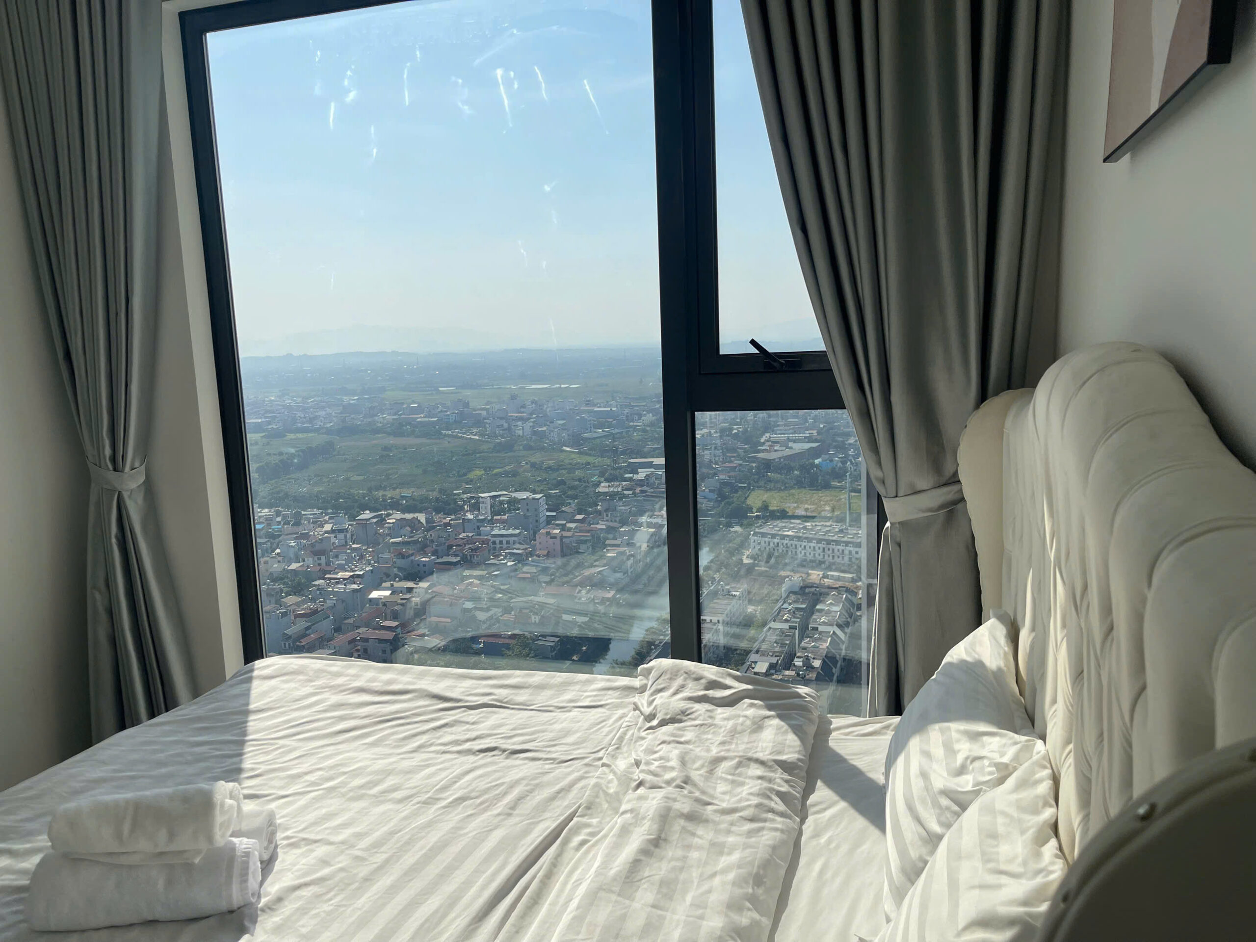 cho-thue-homestay-2pn-masteri-west-heights-5 Cho thuê homestay 2PN Masteri West Heights | Giá tốt | View Hồ