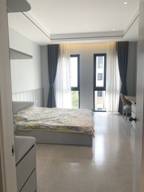 Cho thuê biệt thự liền kề Vinhomes Ocean Park 3 phân khu Thời Đại có thang máy