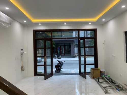 Cho Thuê Căn Liền Kề Vinhomes Ocean Park 3 – Phân Khu Phố Biển | Giá 10 Triệu Bao Phí