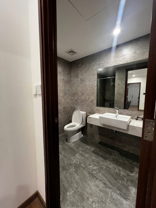 Cho thuê căn hộ 2N+2WC tòa Zurich Vinhomes Ocean Park, full nội thất, giá 11 triệu/tháng