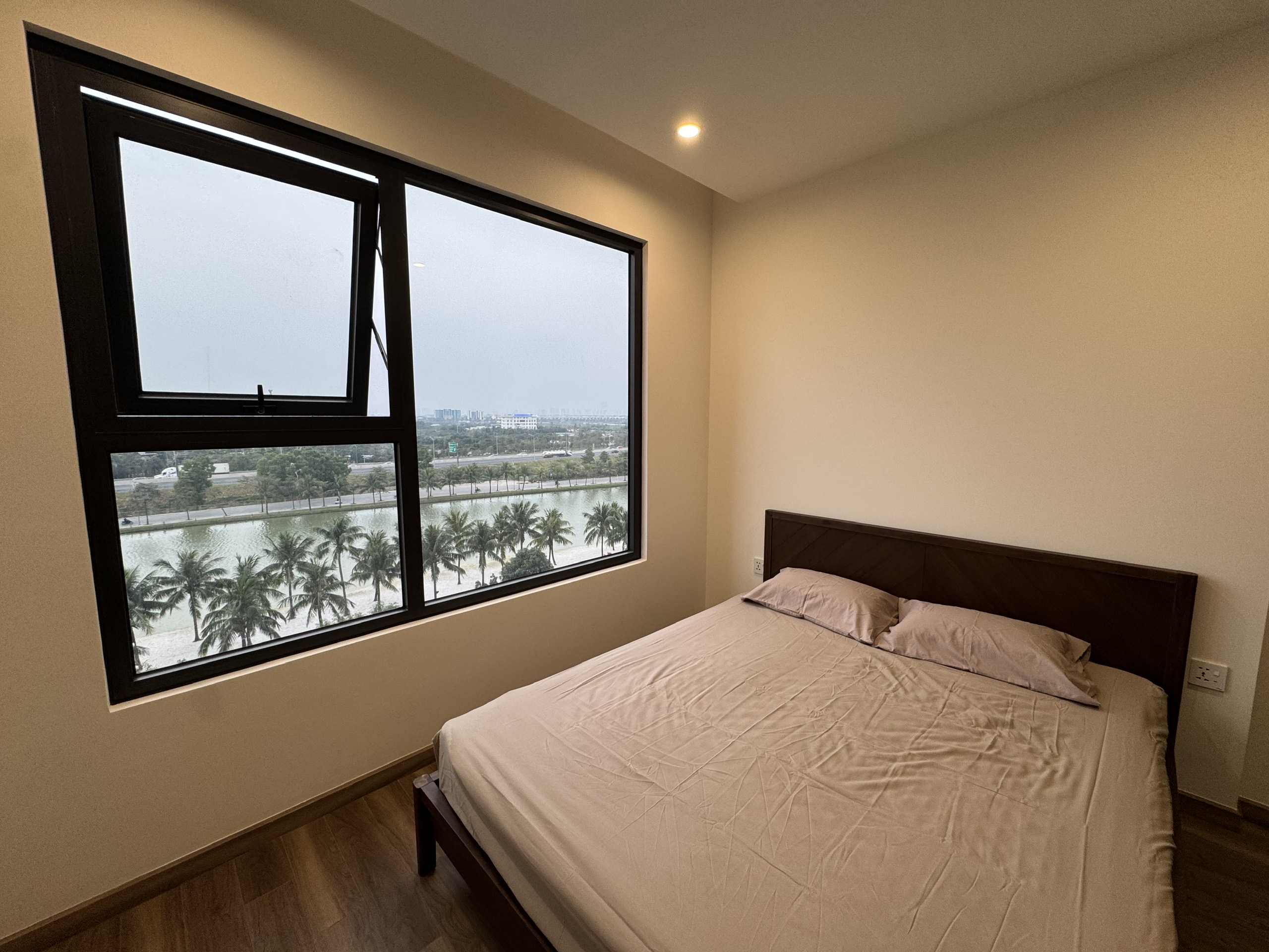 cho-thue-can-ho-3pn-zurich-vinhomes-ocean-park-4 Cho thuê căn hộ 3PN Zurich Vinhomes Ocean Park, diện tích 97m², full đồ mới tinh, vào ở ngay