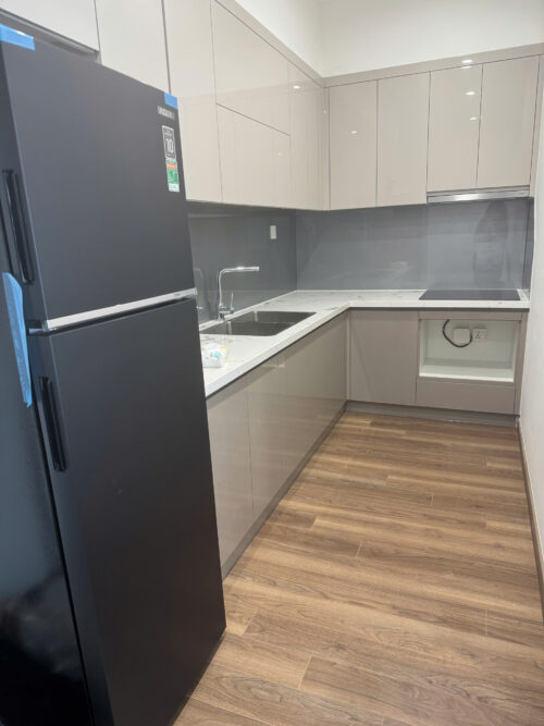 Cho thuê căn hộ 2PN+2WC tòa ZR2 Vinhomes Ocean Park