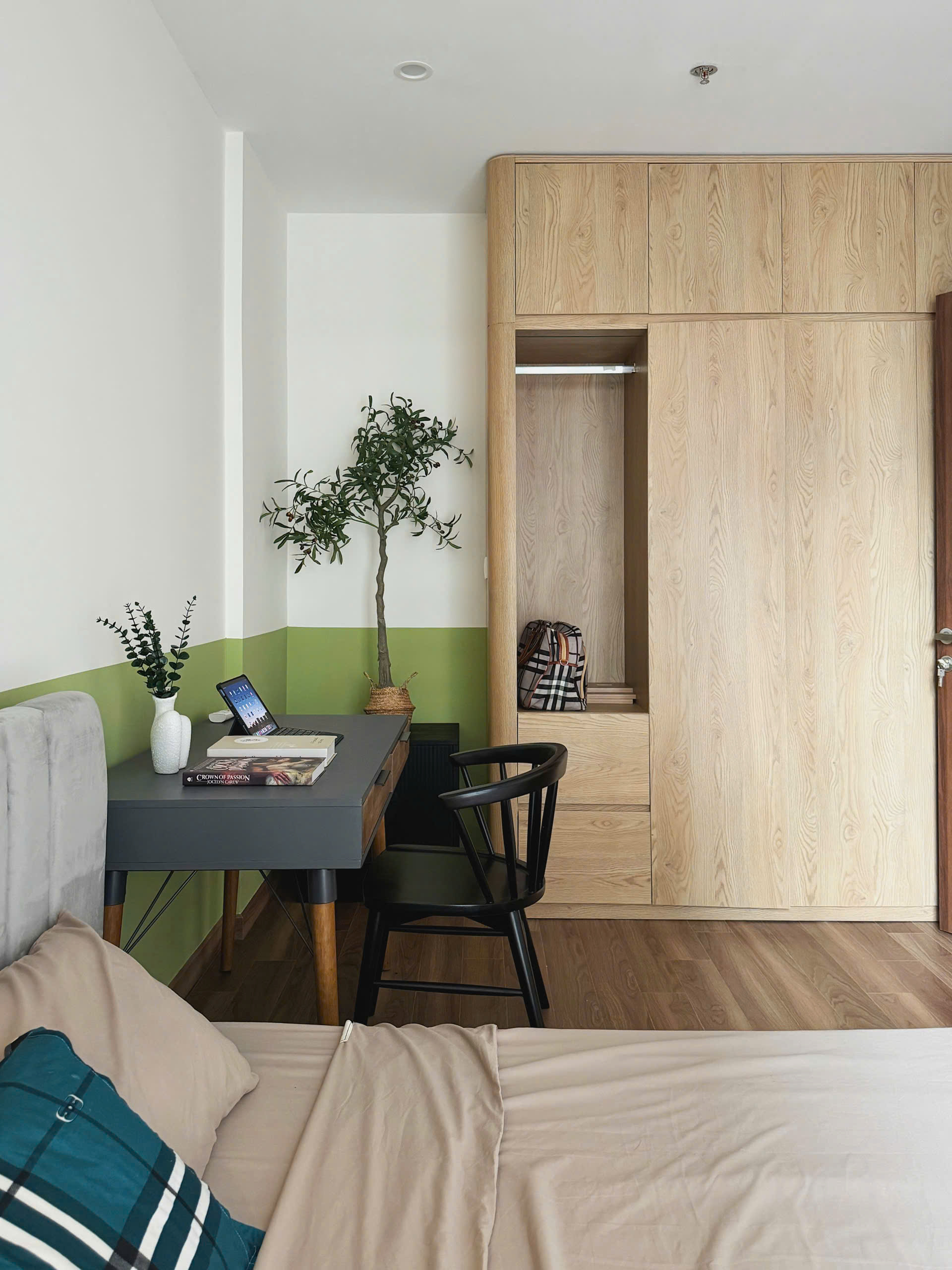 cho-thue-can-ho-1-phong-ngu-zurich-2-vinhomes-ocean-park (3) Cho thuê căn hộ 1 phòng ngủ Zurich 2 Vinhomes Ocean Park full nội thất đẹp