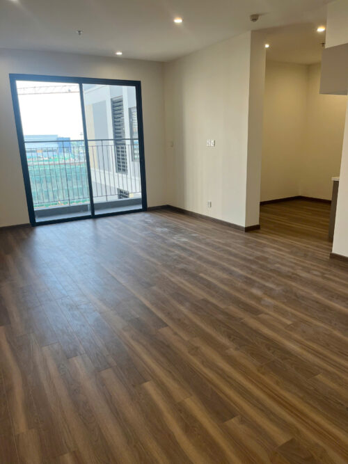 Cho thuê căn hộ Studio tòa ZR2 Vinhomes Ocean Park, nội thất cơ bản có rèm điều hòa, giá 5.5 triệu/tháng