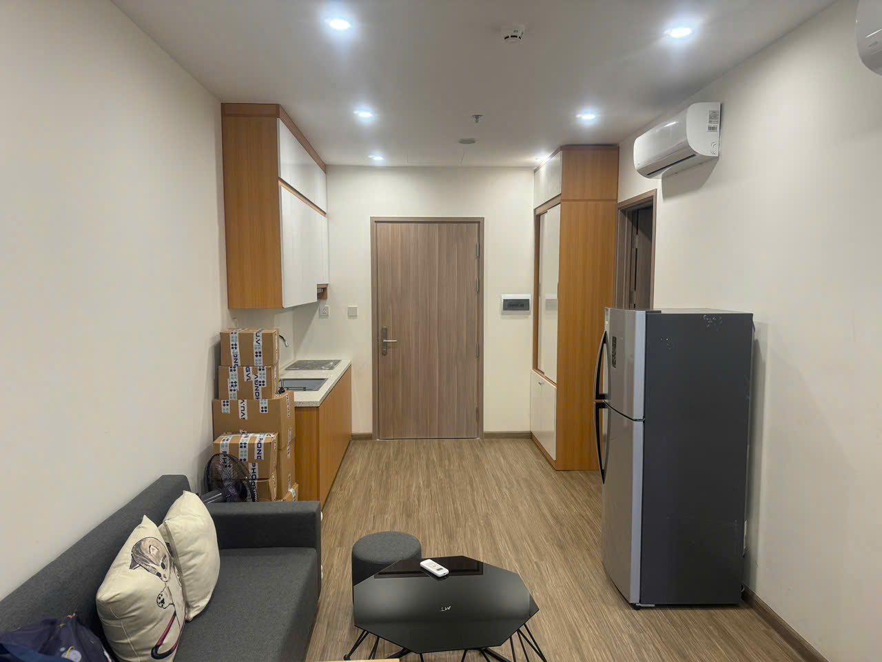 cho-thue-studio-p2-vinhomes-ocean-park-full-noi-that (5) Cho thuê căn hộ Studio tòa P2 Vinhomes Ocean Park