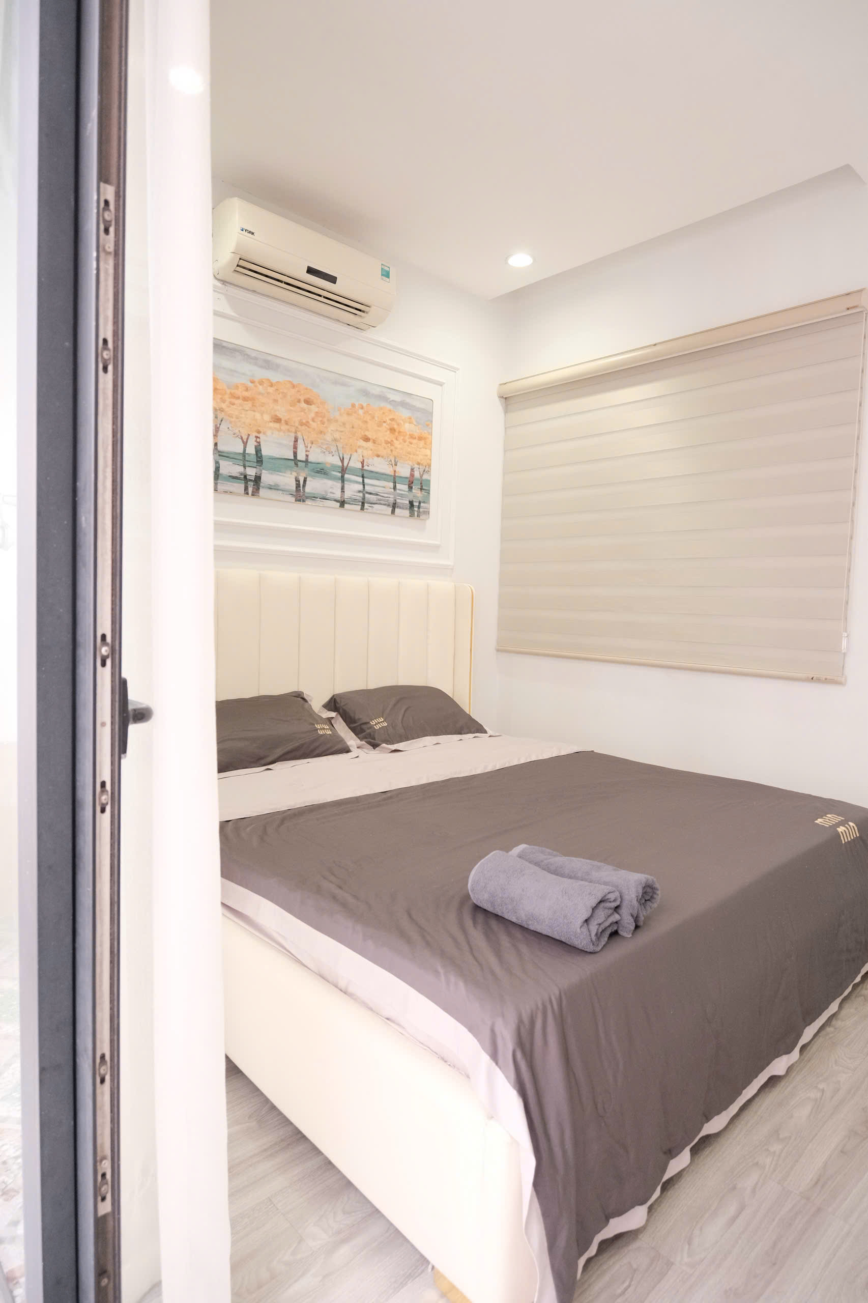 homestay-times-city-t9-tang-cao-full-noi-that (8) Cho thuê homestay Times City T9 tầng cao full đồ, view đẹp