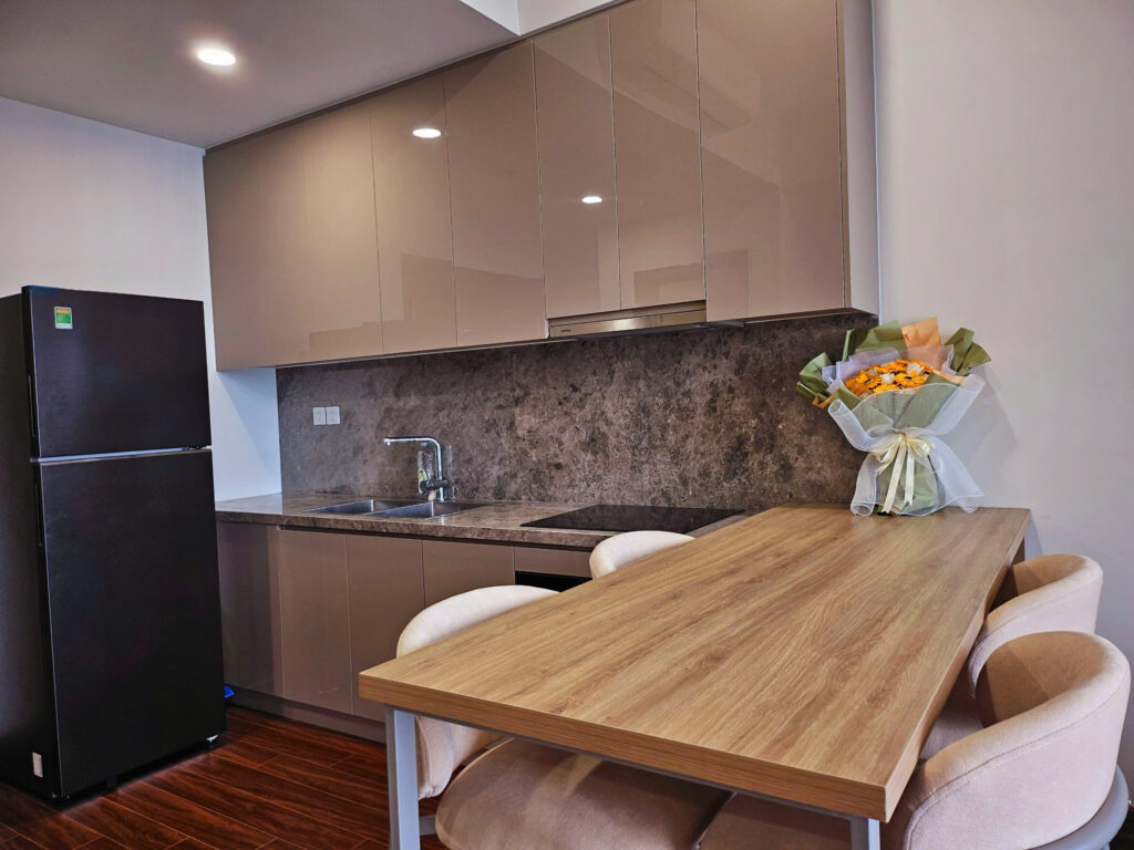 Cho thuê căn hộ 1PN+1 tòa M2 Vinhomes Ocean Park full nội thất