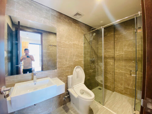 Cho thuê căn hộ 2PN+2WC tòa ZR2 Vinhomes Ocean Park – Full đồ