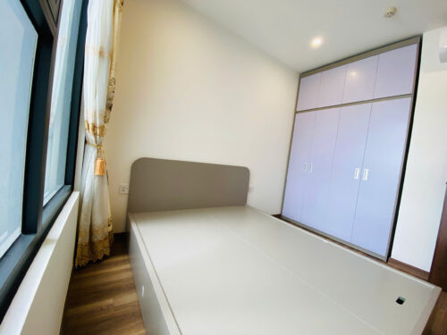 Cho thuê căn hộ 2PN+2WC tòa ZR2 Vinhomes Ocean Park – Full đồ