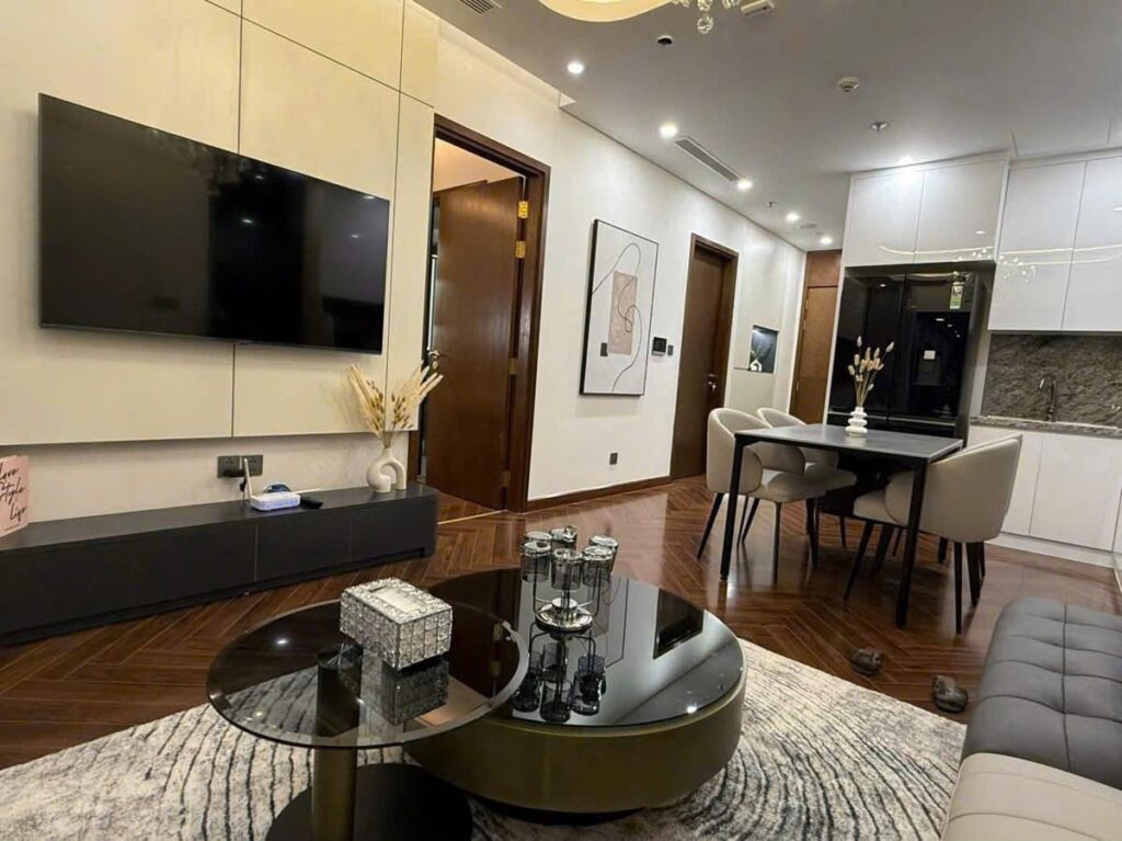 Homestay Diamond Crown view đẹp, tầng cao, ban công chill Homestay Diamond Crown view đẹp, tầng cao, ban công chill