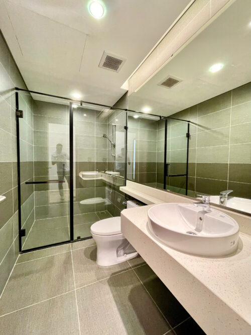 Homestay 2PN Tầng Thấp View Hồ Swanlake Onsen Ecopark | Phù Hợp Người Lớn Tuổi