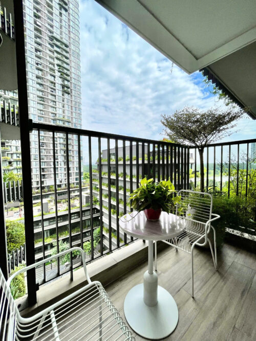 Homestay 2PN Tầng Thấp View Hồ Swanlake Onsen Ecopark | Phù Hợp Người Lớn Tuổi