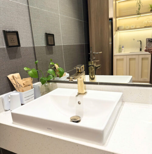 Homestay Landmark Ecopark L2 tầng cao view đẹp