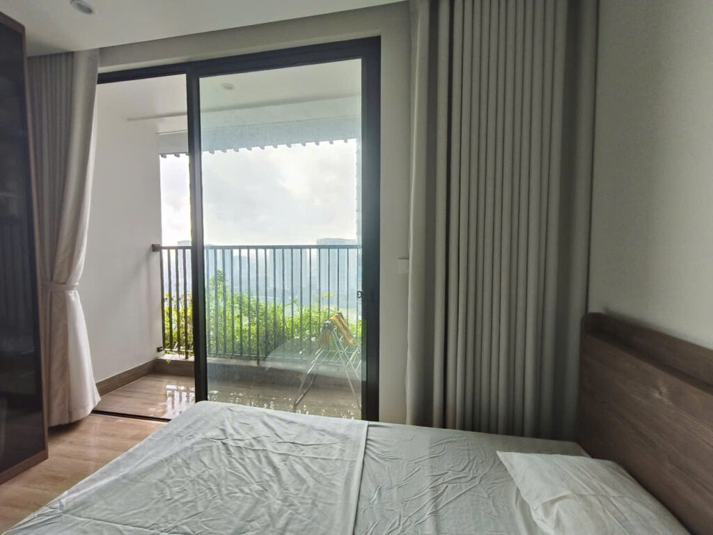 Homestay tòa Landmark Ecopark full nội thất, view hồ đẹp, giá tốt