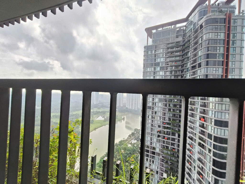 Homestay tòa Landmark Ecopark full nội thất, view hồ đẹp, giá tốt