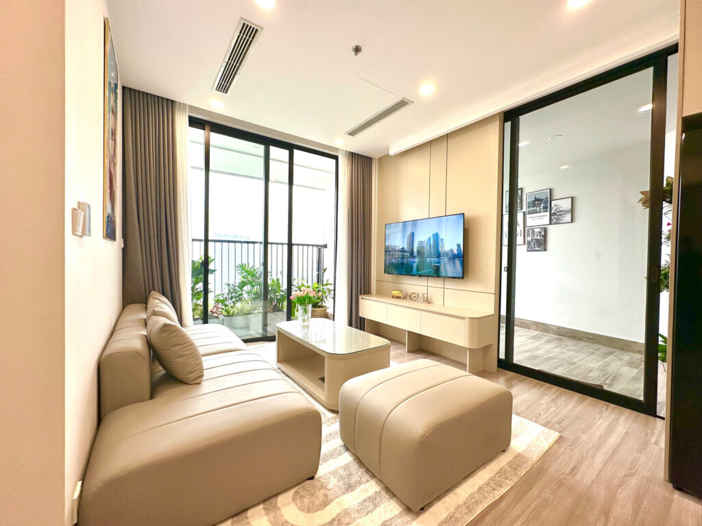 Homestay Sky Forest Ecopark SF2 2 phòng ngủ căn góc tầng 23 view đảo