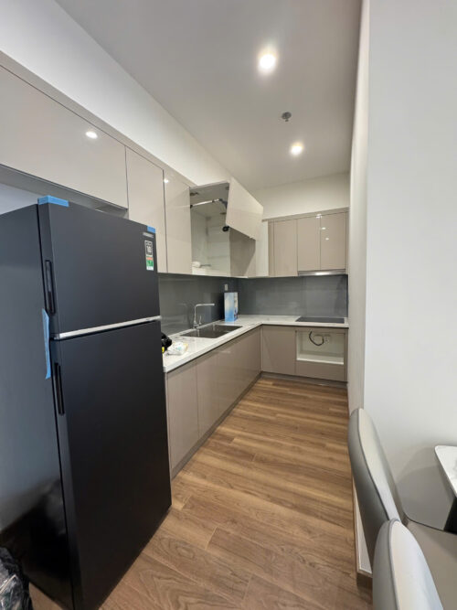 Cho thuê căn hộ 2PN 2WC tòa Zurich ZR2 Vinhomes Ocean Park full nội thất
