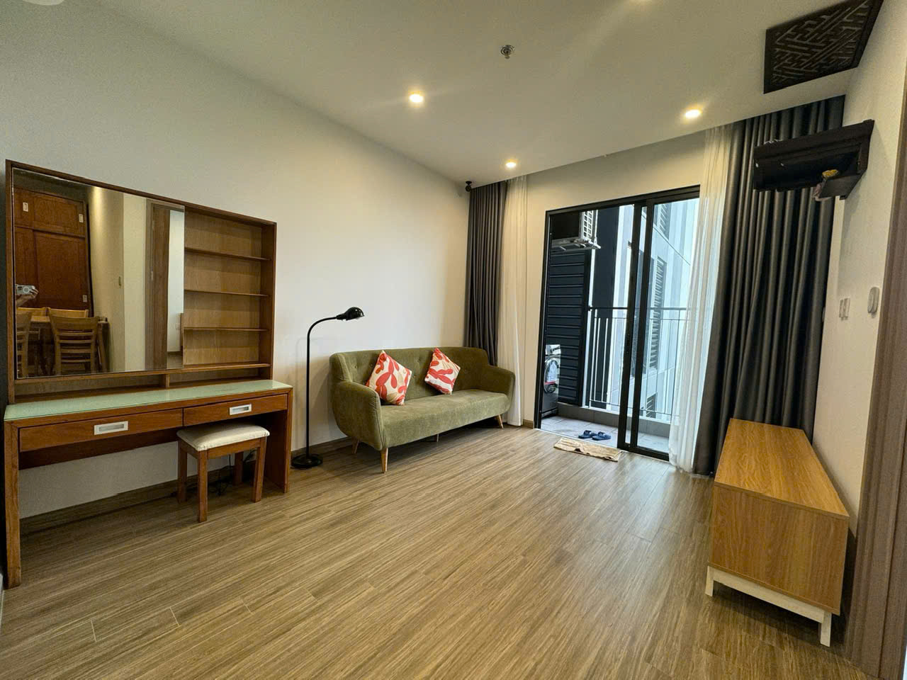 cho-thue-can-ho-1pn-pavilion-p3-vinhomes-ocean-park (4) Cho thuê căn hộ 1PN+ Pavilion P3 Vinhomes Ocean Park