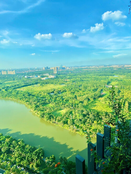 Homestay Ecopark 2PN tòa L1 Landmark tầng 36 view hồ Thiên Nga