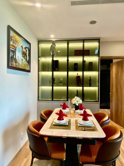 Homestay Ecopark 2PN tòa L1 Landmark tầng 36 view hồ Thiên Nga