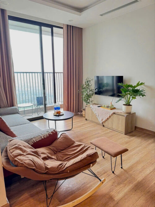 Homestay Ecopark 2PN Tòa R1 View Hồ Có Bồn Tắm Cực Đẹp
