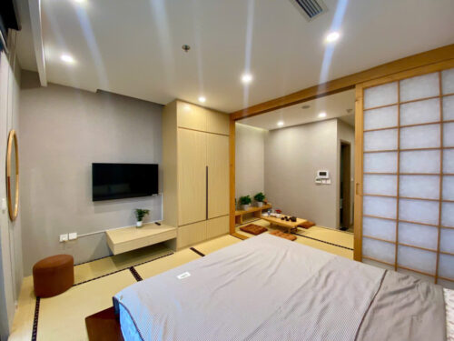 Cho thuê homestay Studio SwanLake Onsen Ecopark tòa R2 tầng cao view công viên