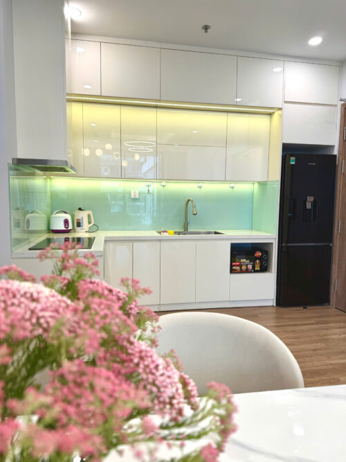 Homestay Swanlake Onsen Ecopark R1 tầng cao view hồ Thiên Nga
