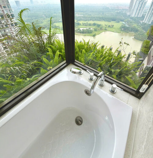Homestay Swanlake Onsen Ecopark R1 tầng cao view hồ Thiên Nga