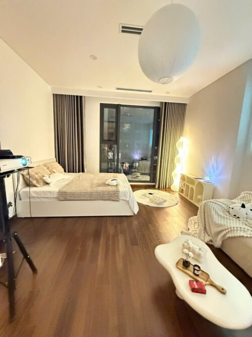 Homestay Masteri West Heights tòa A tầng trung không gian cozy