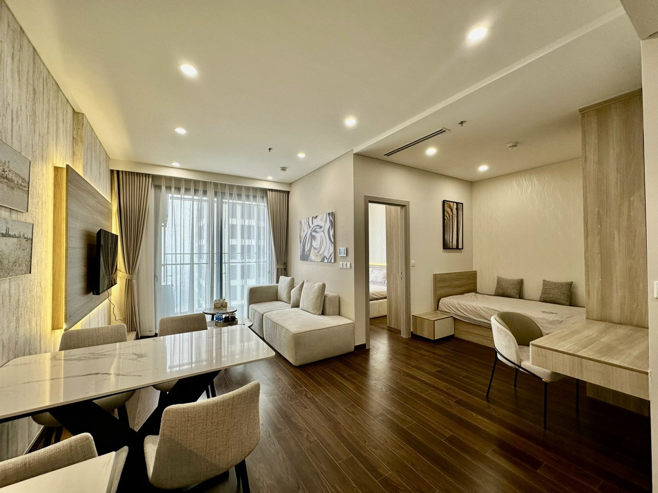 homestay-masteri-west-heights-toa-d-1pn-view-ho-1 Homestay Masteri West Heights tòa D căn 1PN+1 diện tích 50m², tầng cao, view hồ