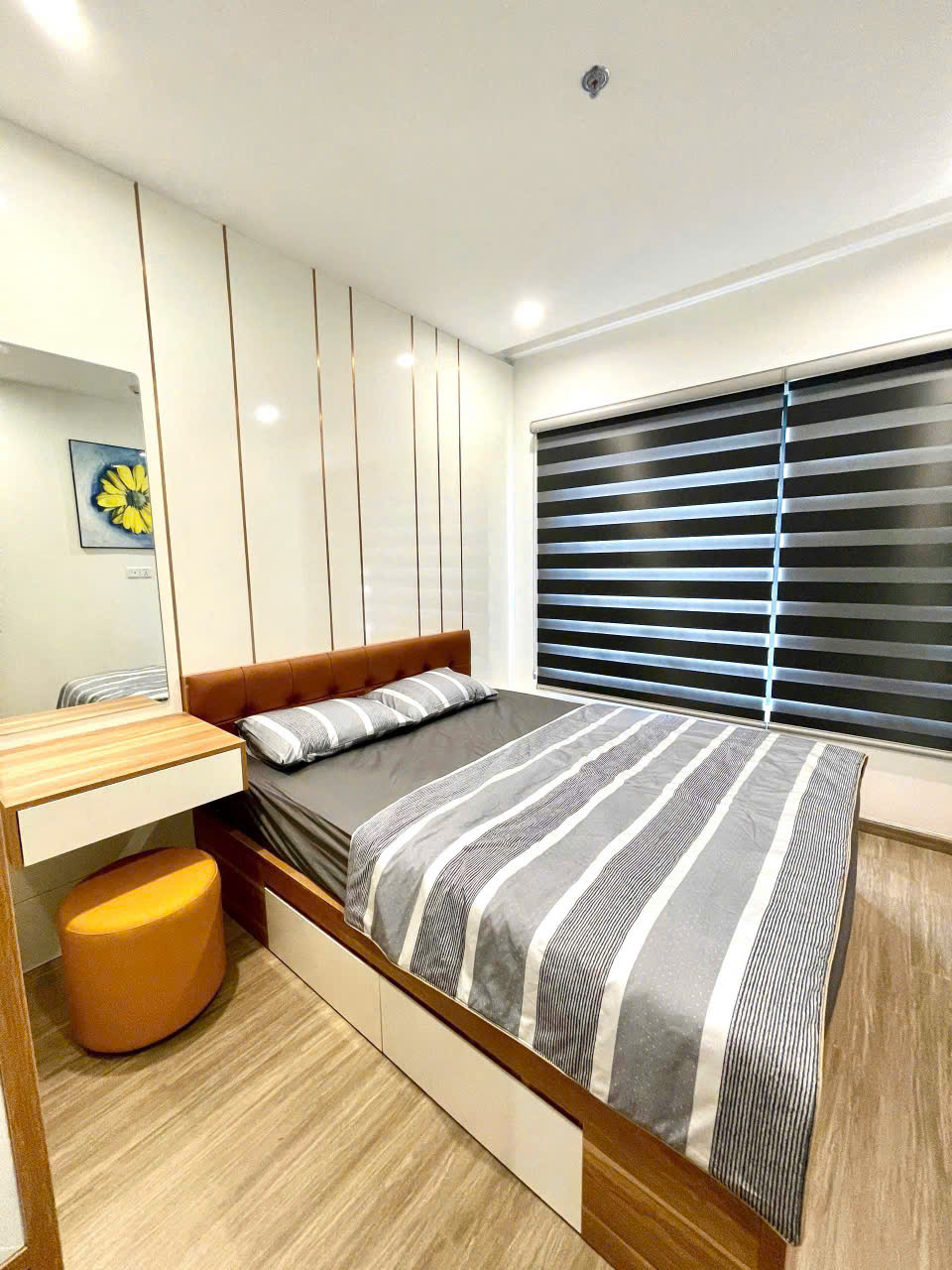 1-bedroom-apartment-for-rent-s1-03-sapphire-1-vinhomes-ocean-park (9) 1 Bedroom + 1 Apartment for Rent in S1.03 Sapphire 1 | Fully Furnished | Vinhomes Ocean Park