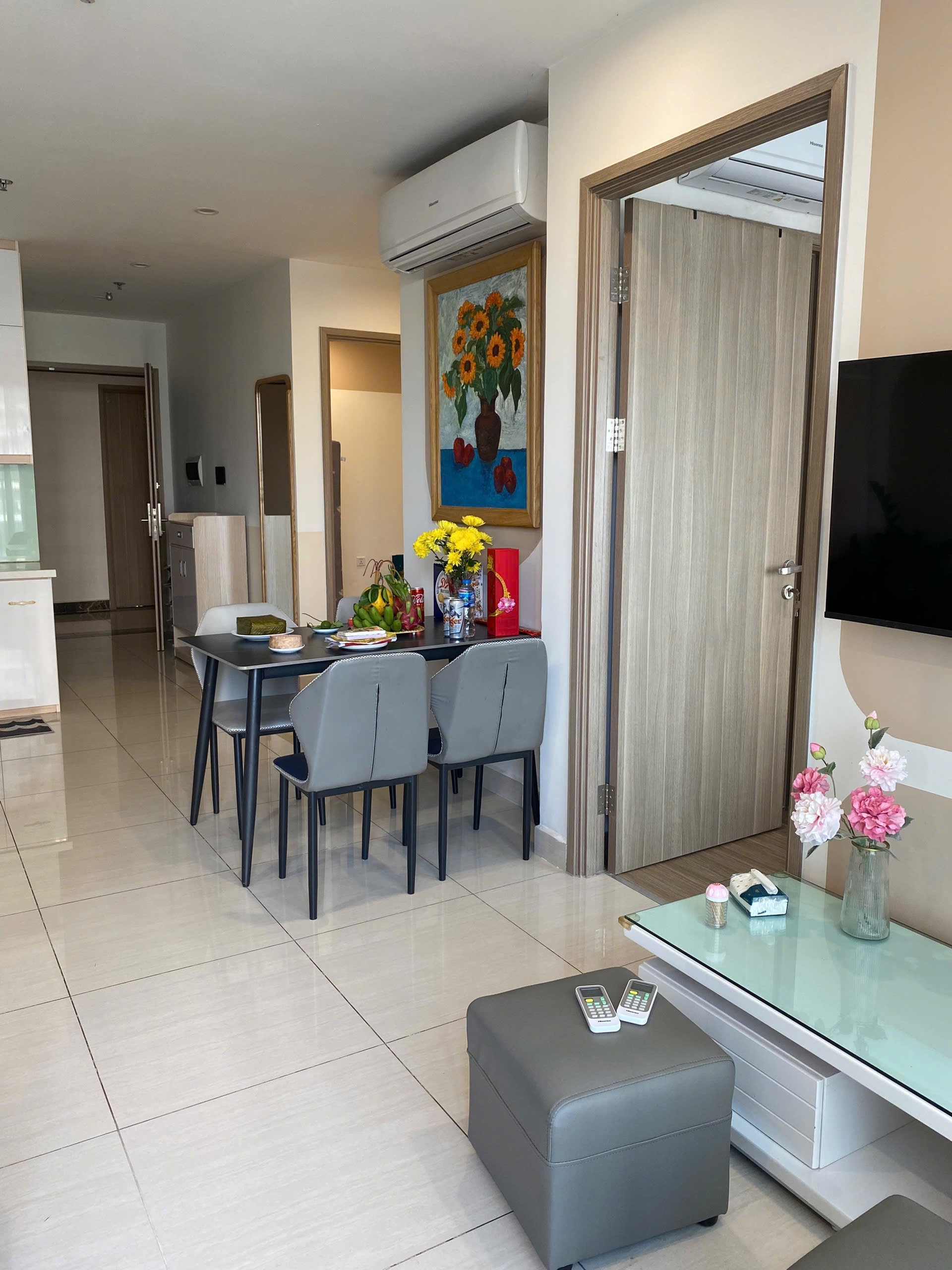2-bedroom-apartment-for-rent-s1-02-vinhomes-ocean-park (2) 2 Bedroom Apartment for Rent in S1.02 | Fully Furnished