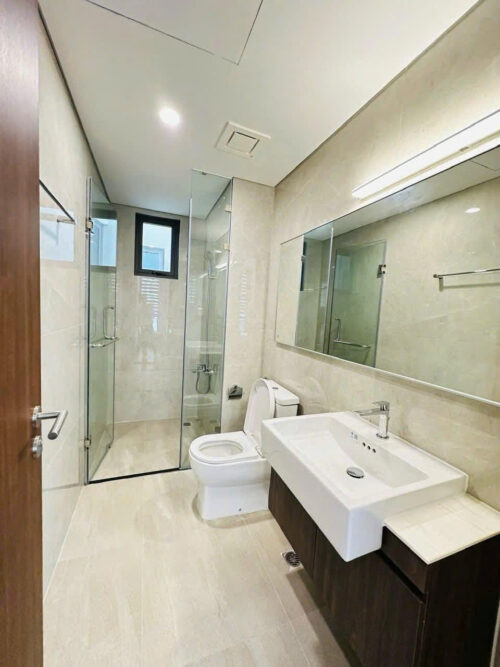 3 Bedroom Apartment for Rent in Masteri Waterfront H1