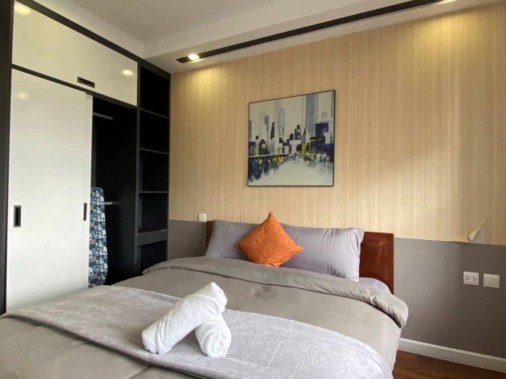 Homestay D'Capitale Check-in Muộn Homestay D'Capitale Check-in Muộn | Nhận Phòng 24/24