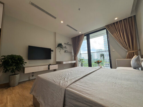 Homestay Studio Ecopark Landmark L2 | Tầng 18 View Sông Hồng Cực Thoáng