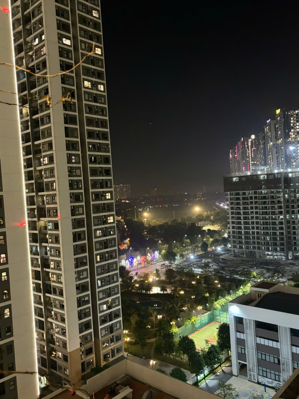 homestay-studio-vinhomes-smart-city-s4-01-tang-15 (8) Homestay Studio Vinhomes Smart City S4.01 Tầng 15 View Công Viên Trung Tâm
