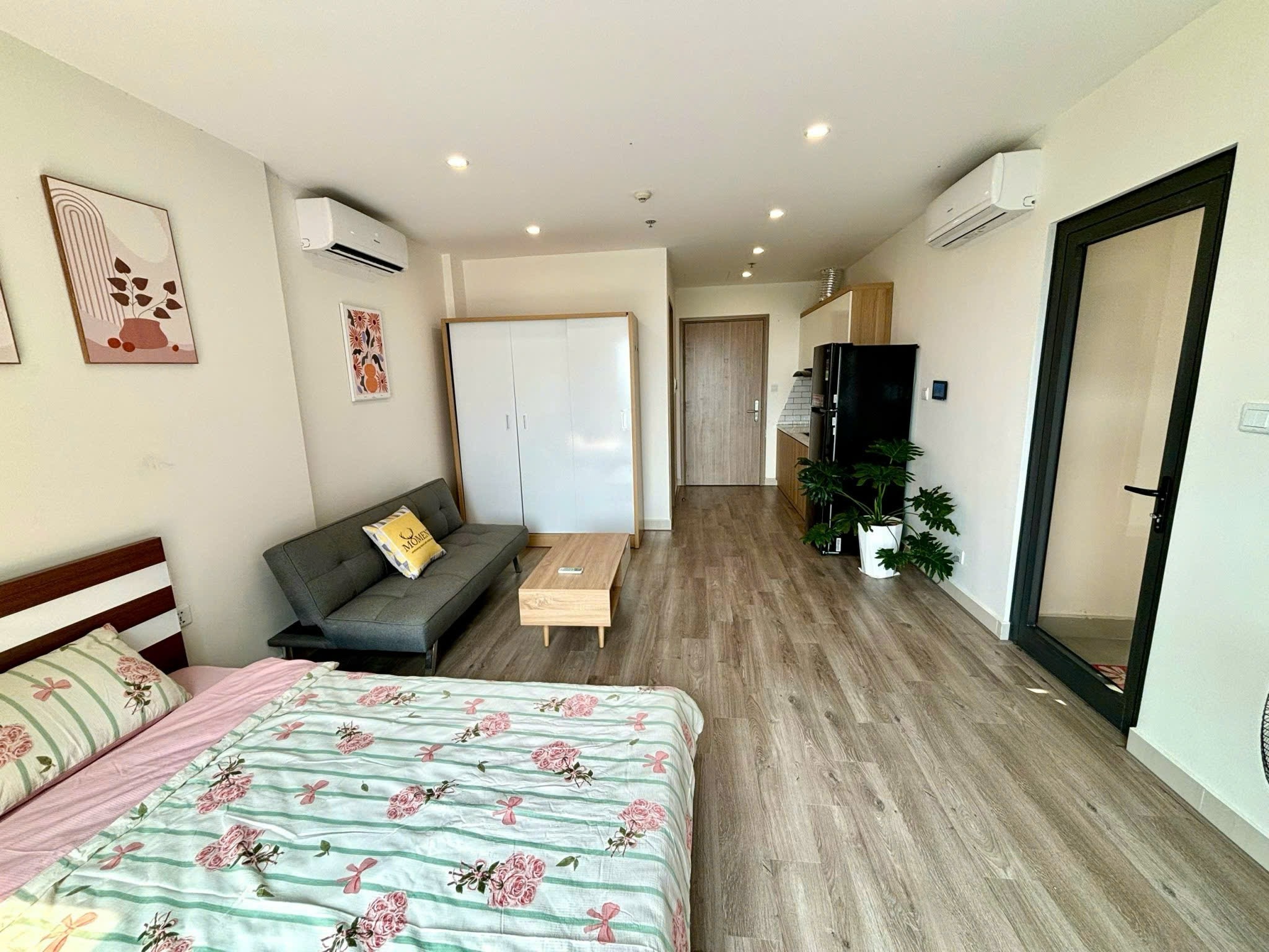 studio-apartment-for-rent-s1-11-sapphire-1-vinhomes-ocean-park (4) Studio Apartment for Rent in S1.11 Sapphire 1 | Fully Furnished | Vinhomes Ocean Park