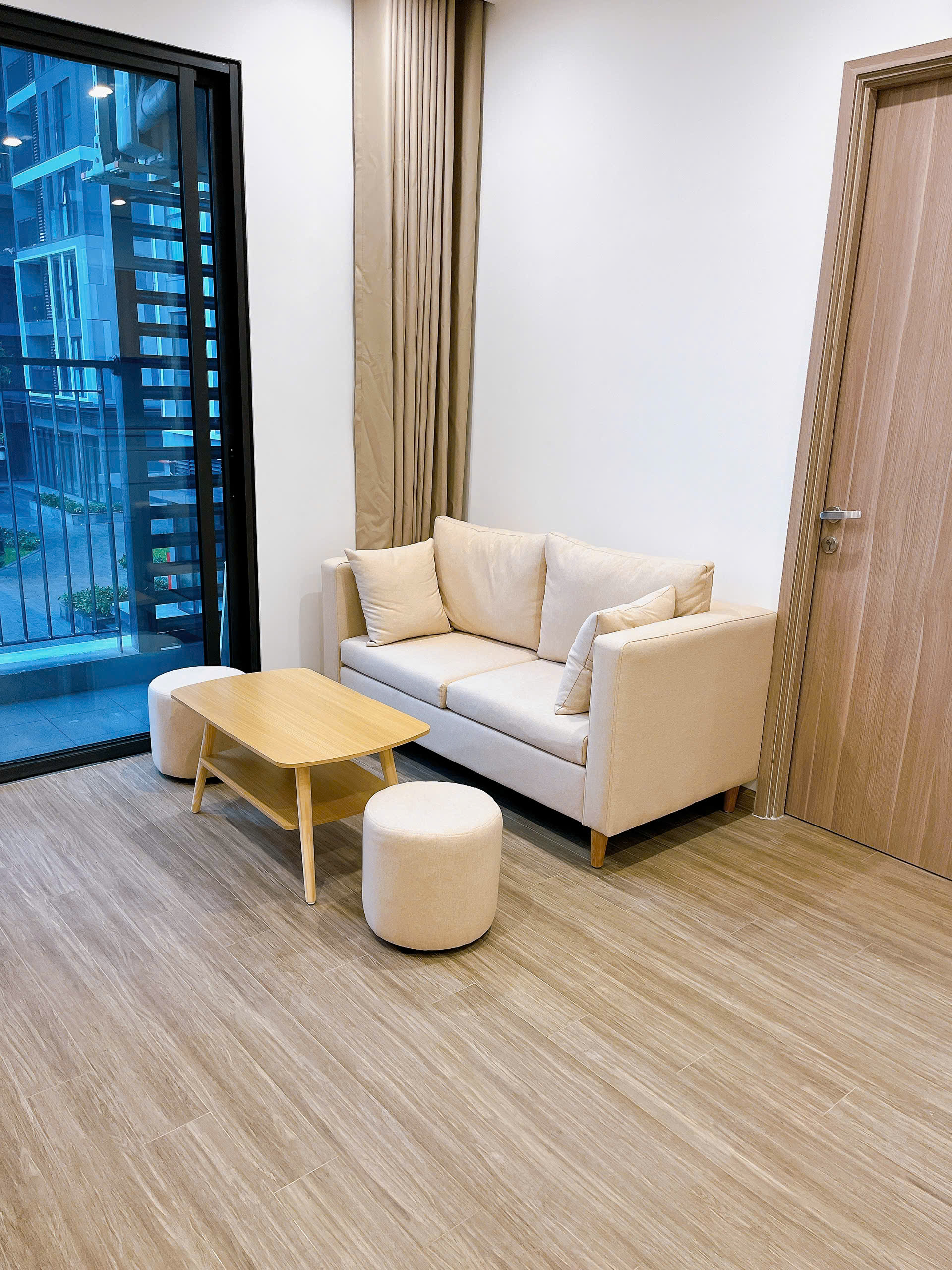 1-bedroom_apartment-for-rent-the-pavilion-p2-vinhomes-ocean-park 1 Bedroom + 1 Apartment for Rent in The Pavilion P2 | Fully Furnished | Vinhomes Ocean Park