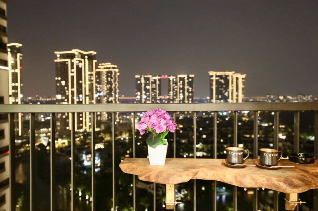 Review Homestay Sky Forest 2 Ecopark 2PN Tầng 20 View Biệt Thự Đảo