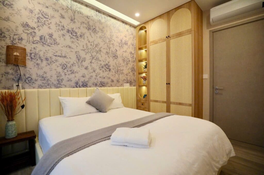 Review Homestay Sky Forest 2 Ecopark 2PN Tầng 20 View Biệt Thự Đảo