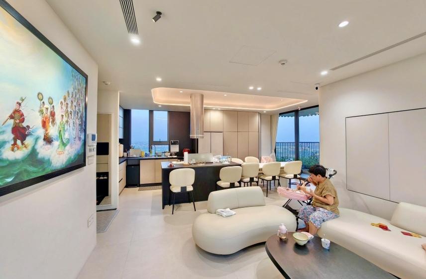 2 Bedroom Apartment for Rent in Ecopark