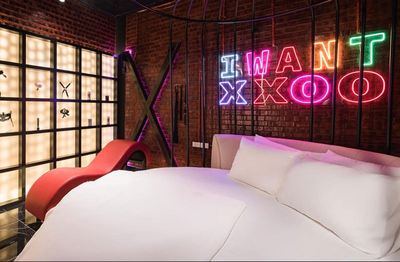 Homestay tình yêu tại Vinhomes Ocean Park với decor cảm xúc, ghế tình yêu, không gian riêng tư