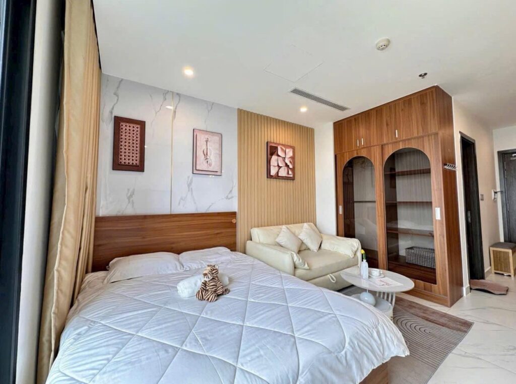 Đi Homestay Vinhomes Grand Park Cần Mang Gì?
